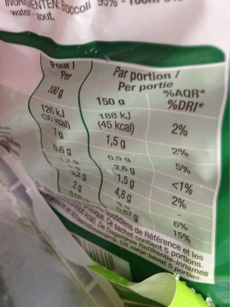 Cora Puree de brocolis cuisinee packshot