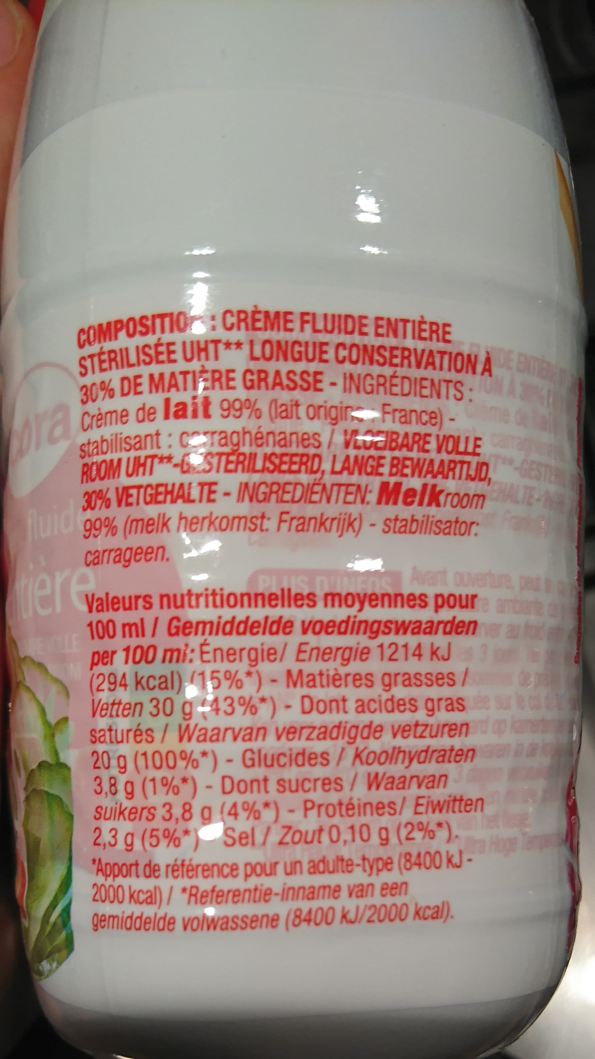 Cora Creme fluide entiere packshot