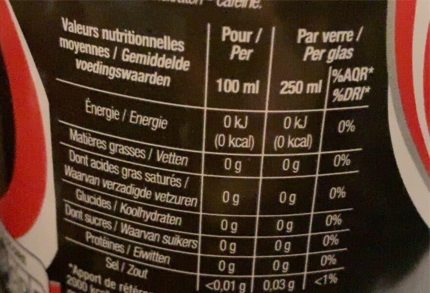 Cora Cola Zero Sucres packshot