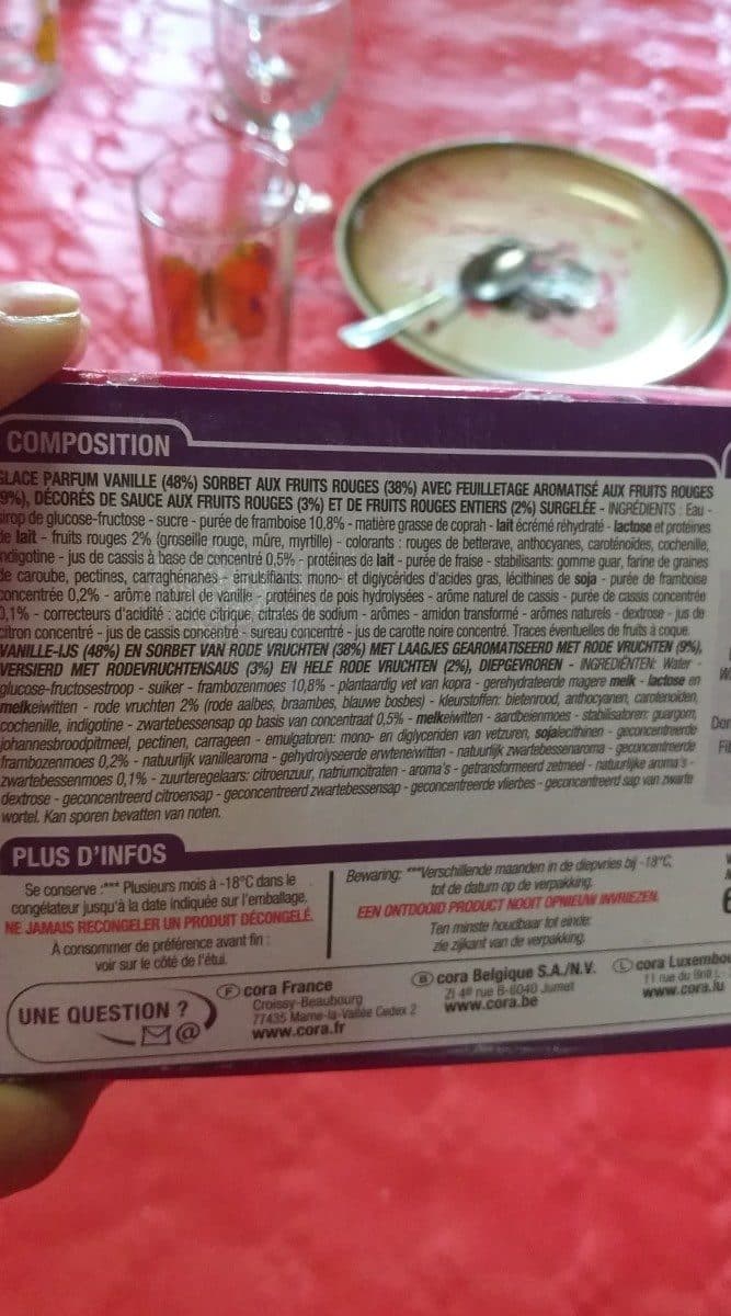 Cora Feuilleté parfum vanillé fruits rouges packshot
