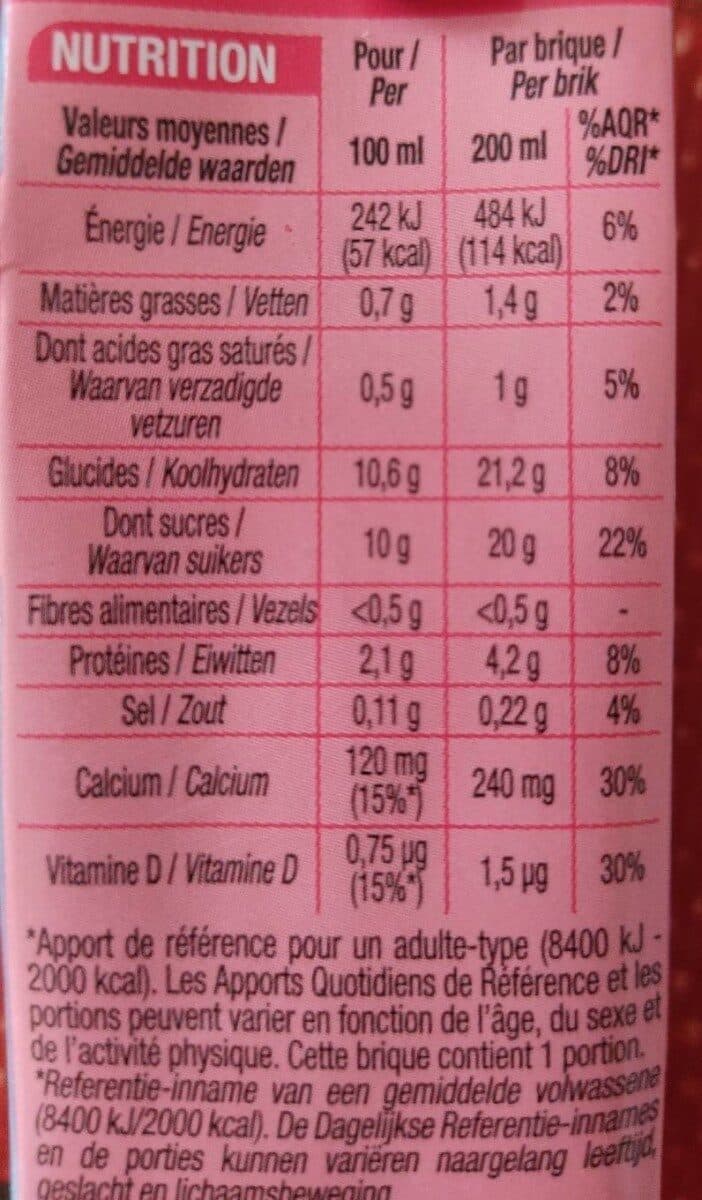 Cora Boisson au lait saveur fraise packshot