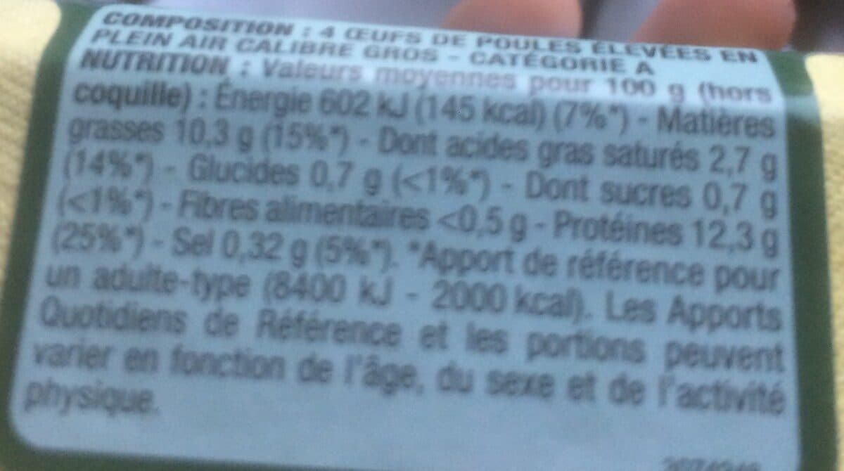Cora 4 oeufs de poules élevées en plein air packshot