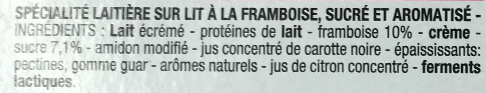 Cora Encas sur lit de framboise (2,4% MG) packshot