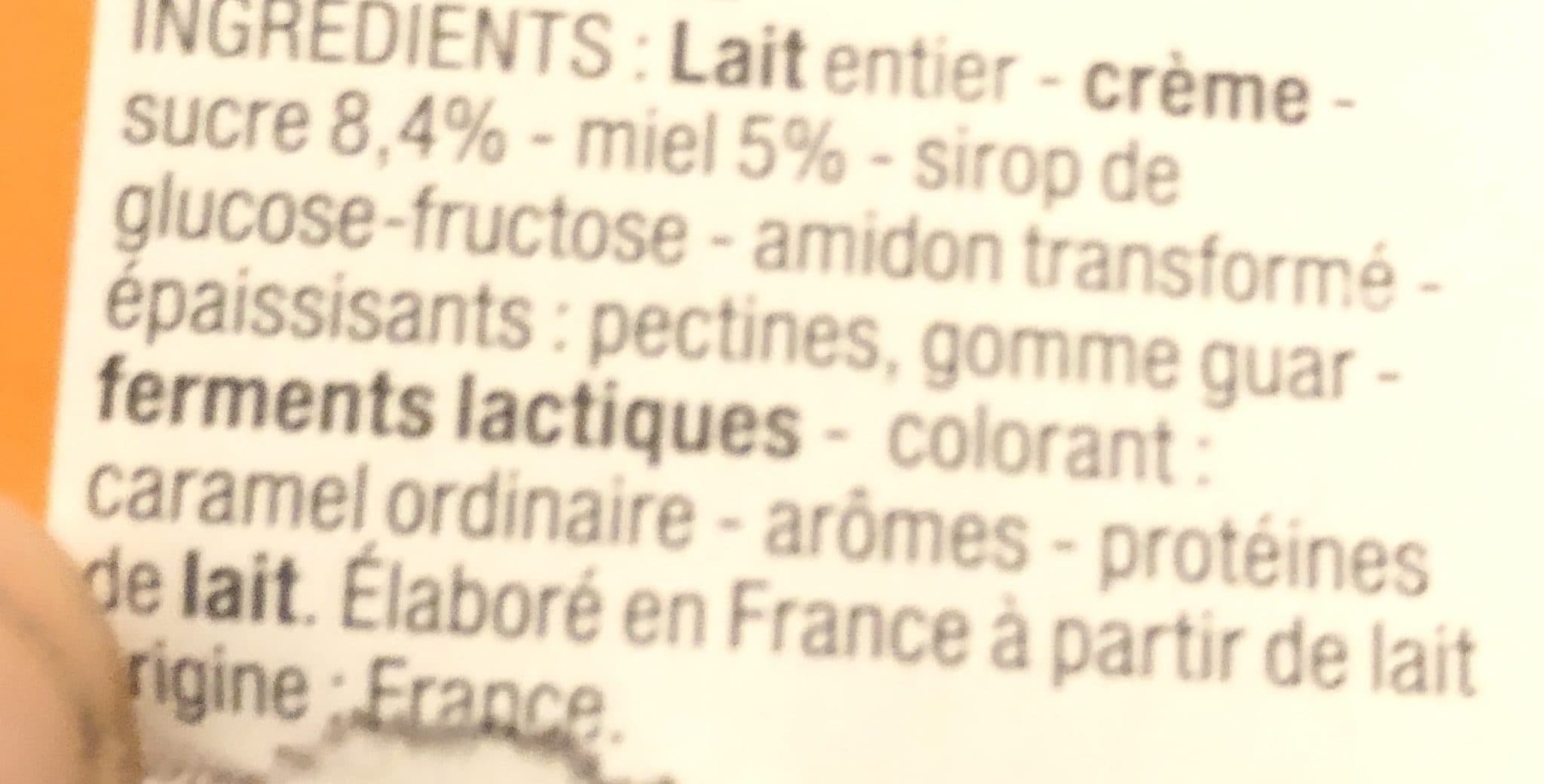 Cora Yaout à la grecque sur lit de miel packshot
