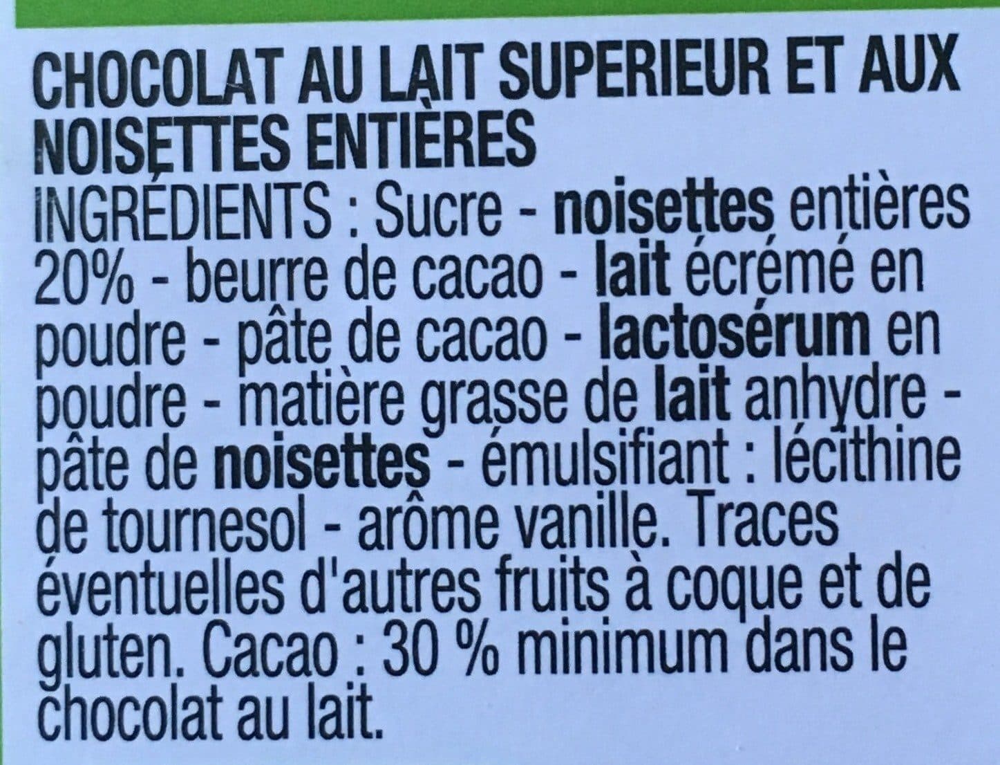 Cora Chocolat au lait aux noisettes entières packshot