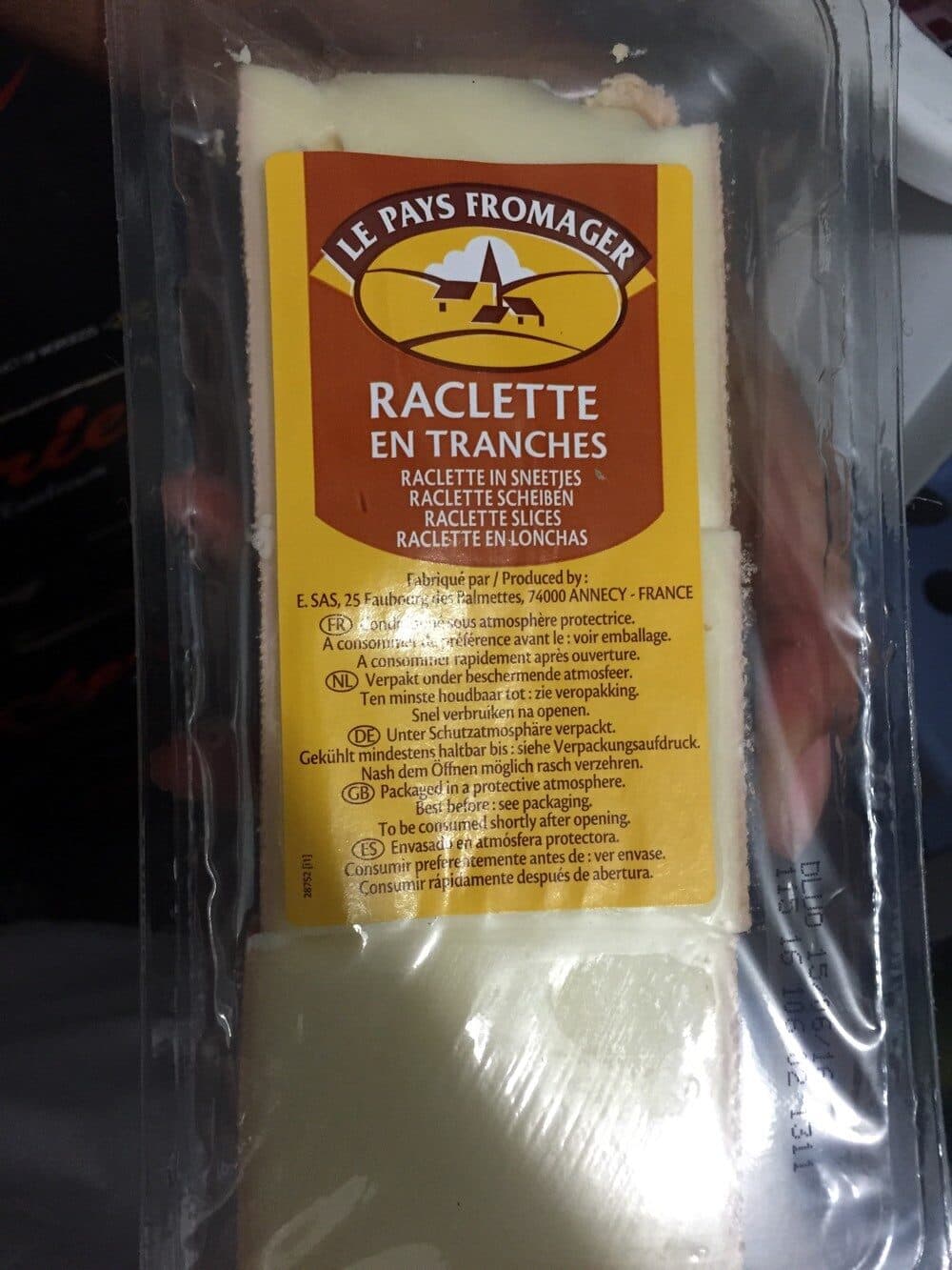 Le Pays Fromager Raclette packshot