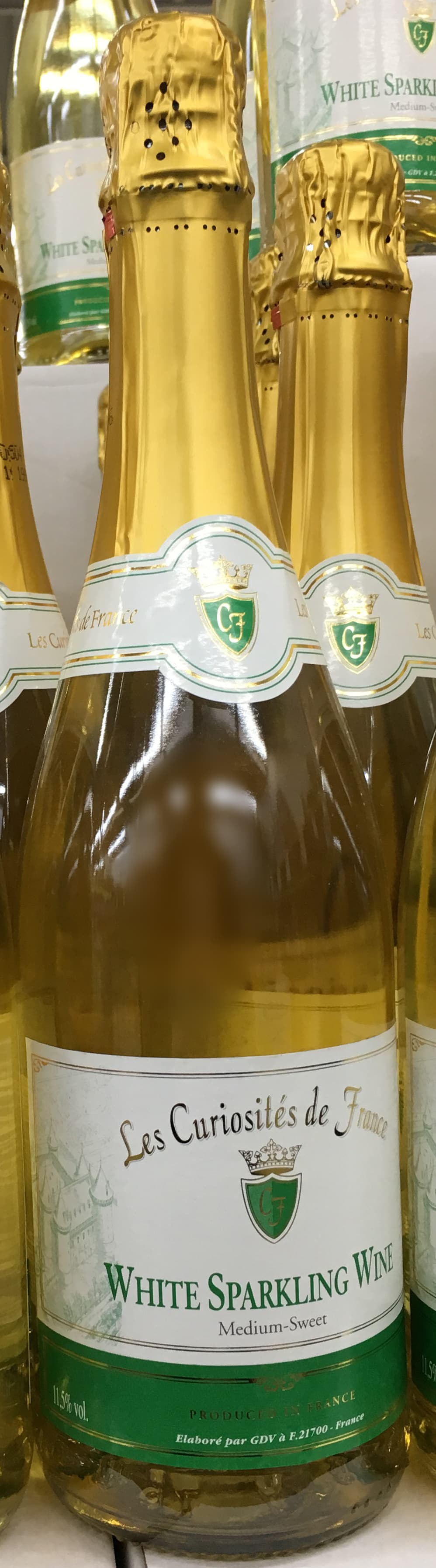 Les Curiosités de France White Sparkling Wine Medium-Sweet packshot
