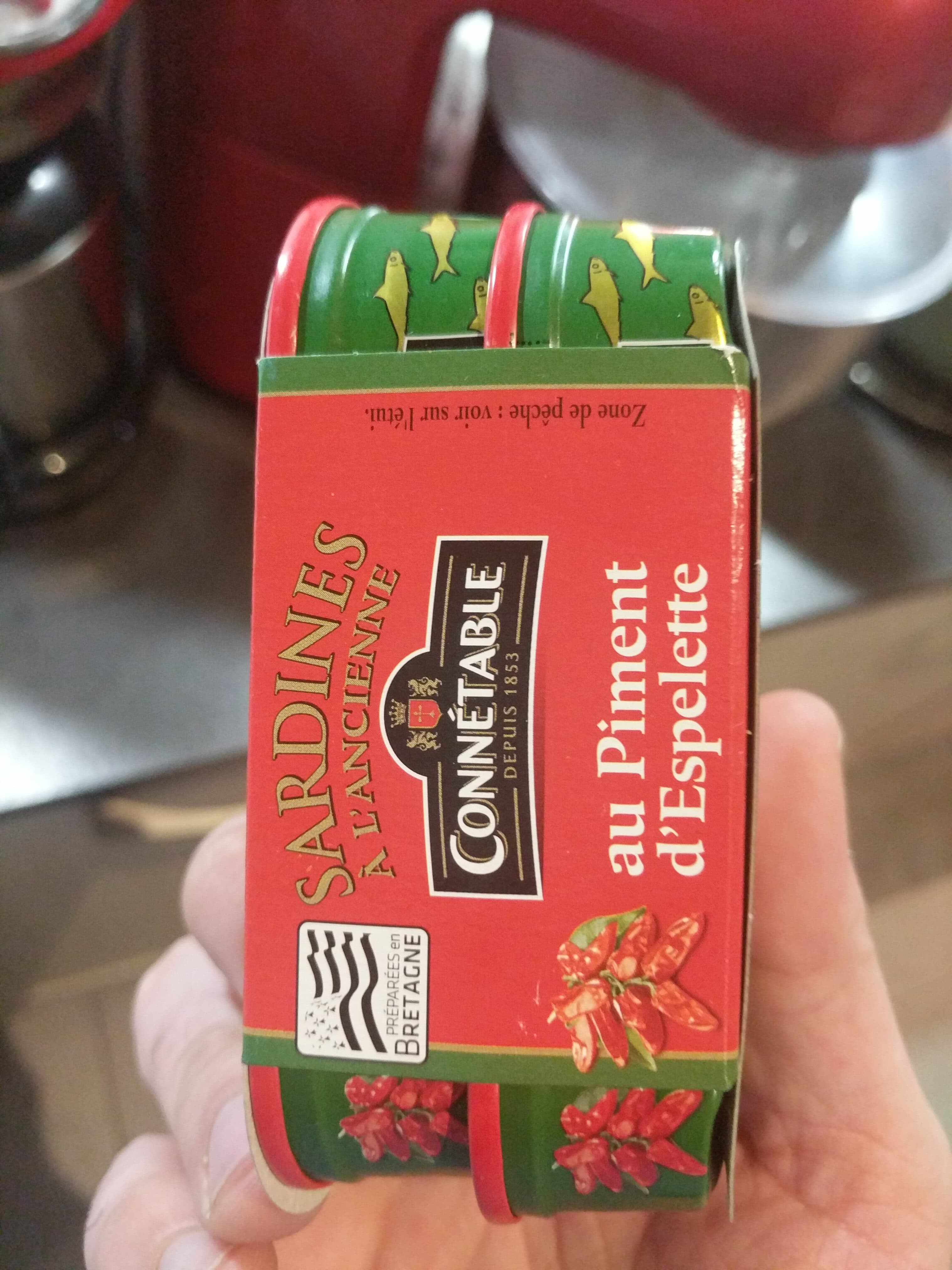 Connétable Sardines à l'huile d'olive et au piment d'espelette packshot