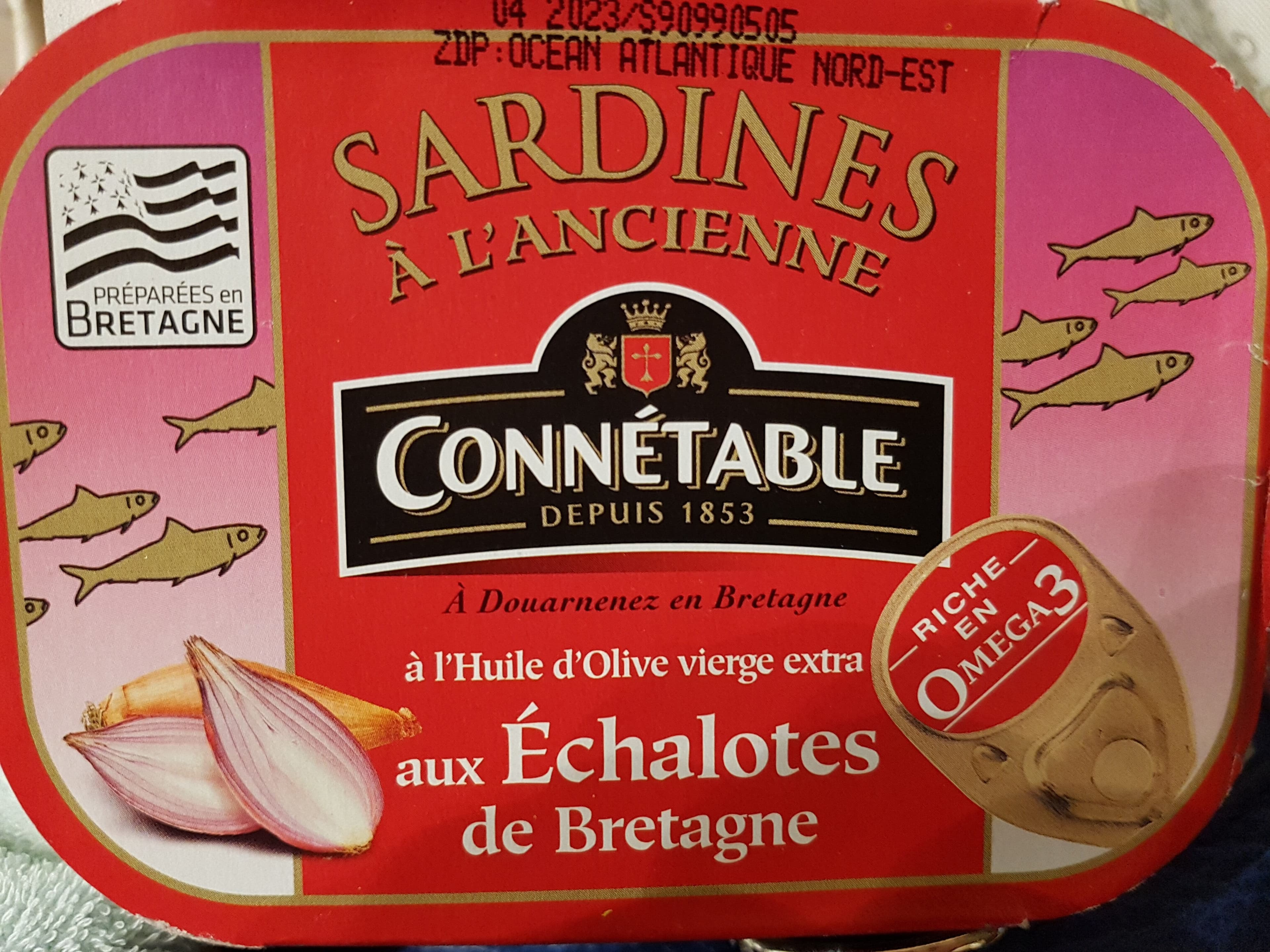 Connétable Sardines à l'huile d'olive et aux échalotes de bretagne packshot