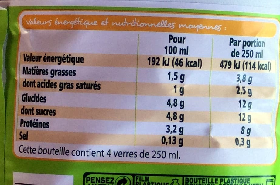 Leader Price Bio lait stérilisé UHT demi-écrémé packshot