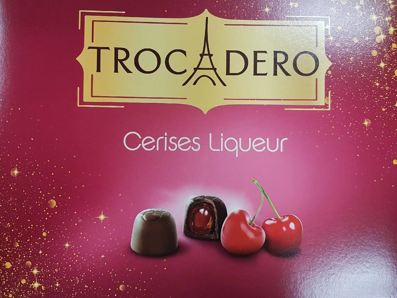 Trocadero Cerise liqueur packshot
