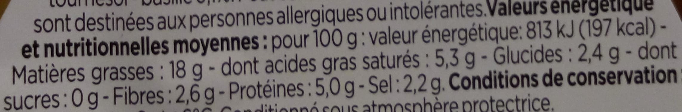 Franprix Olives vertes au fromage dénoyautées packshot