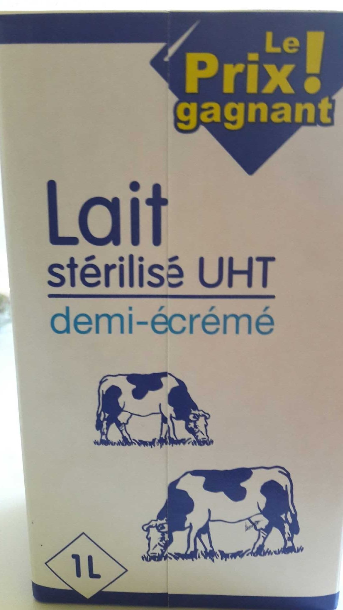 LE PRIX GAGNANT ! Lait stérilisé UHT demi écrémé packshot