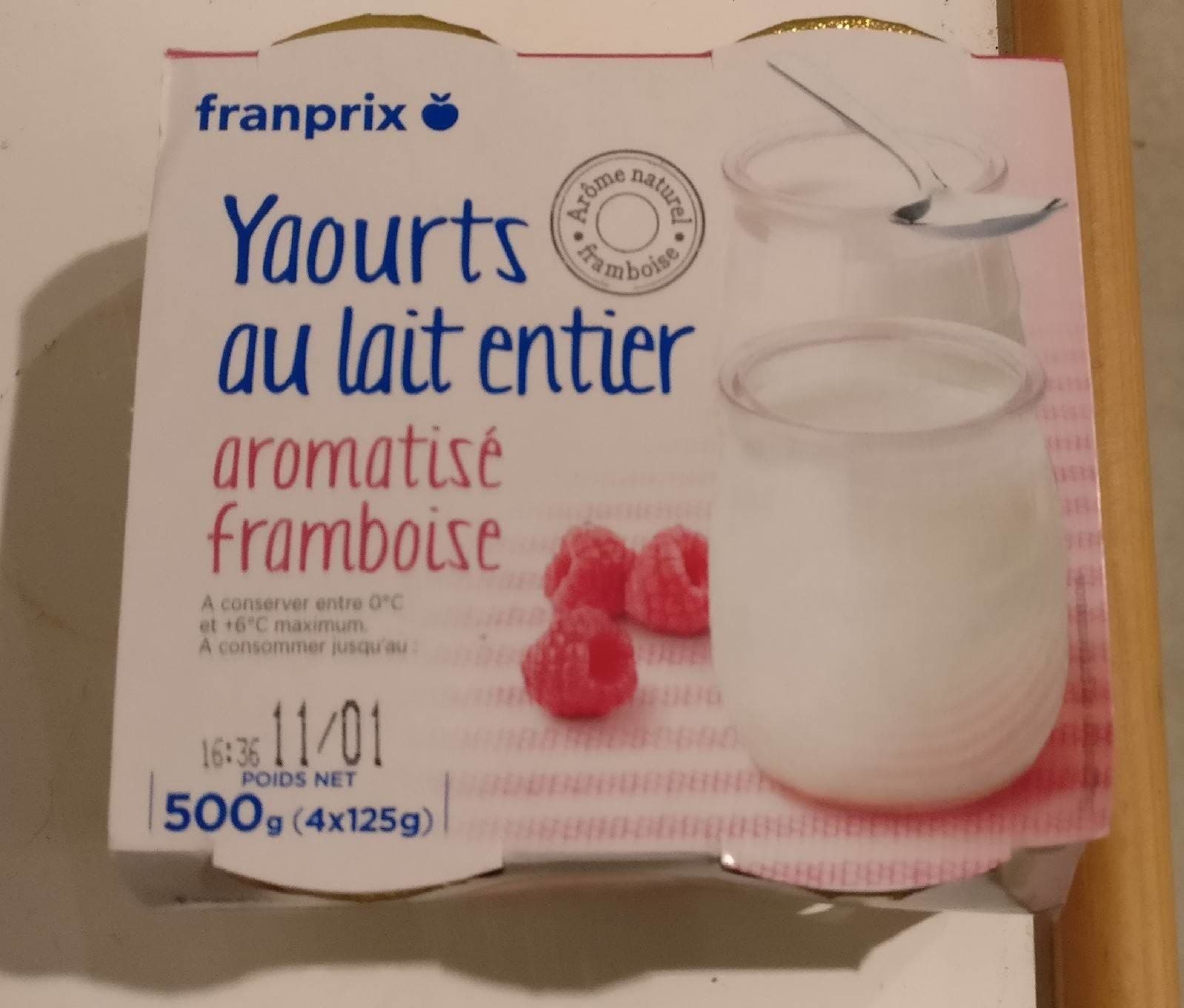 Franprix Yaourts au lait entier aromatisé framboise packshot