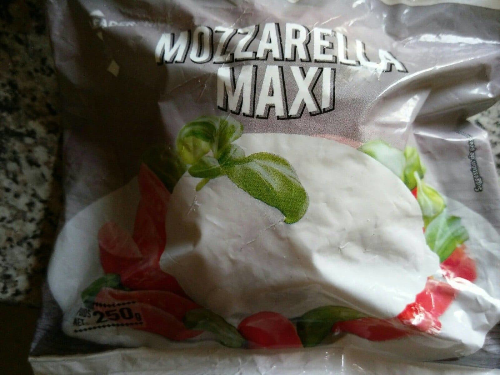Open Food Facts Mozzarella MAXI packshot