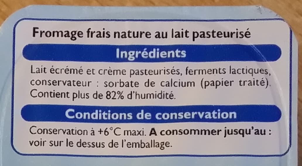 Leader Price Petit suisse frais nature packshot