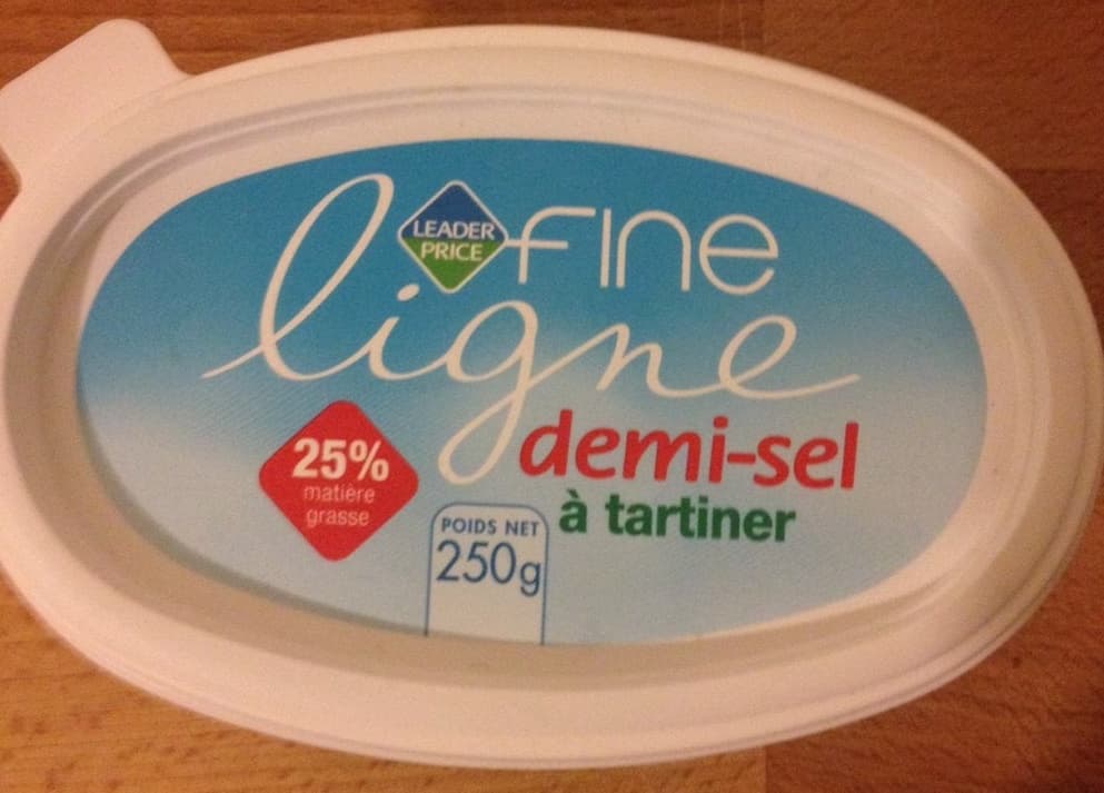 Leader Price Fine Ligne Demi-Sel à Tartiner (25% MG) packshot