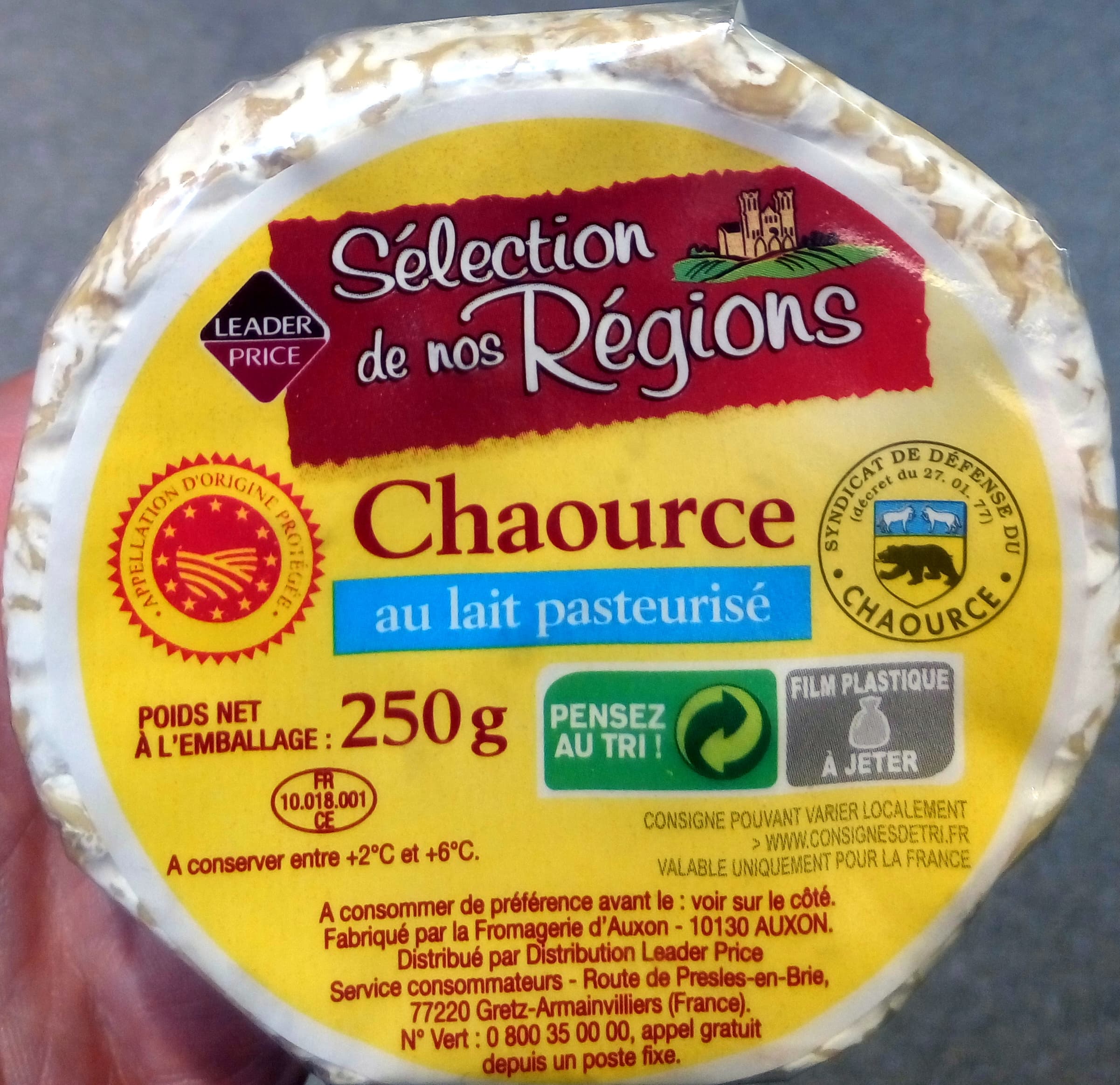 Leader Price Chaource au lait pasteurisé (24% MG) packshot
