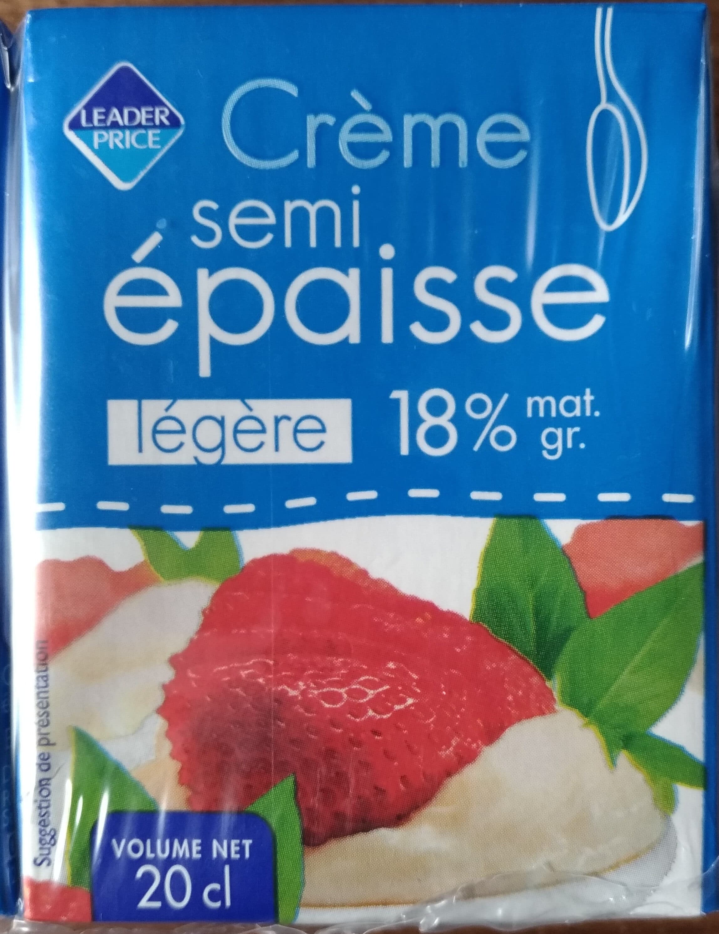 Leader Price Crème semi-épaisse, légère, 18 % de matière grasse packshot
