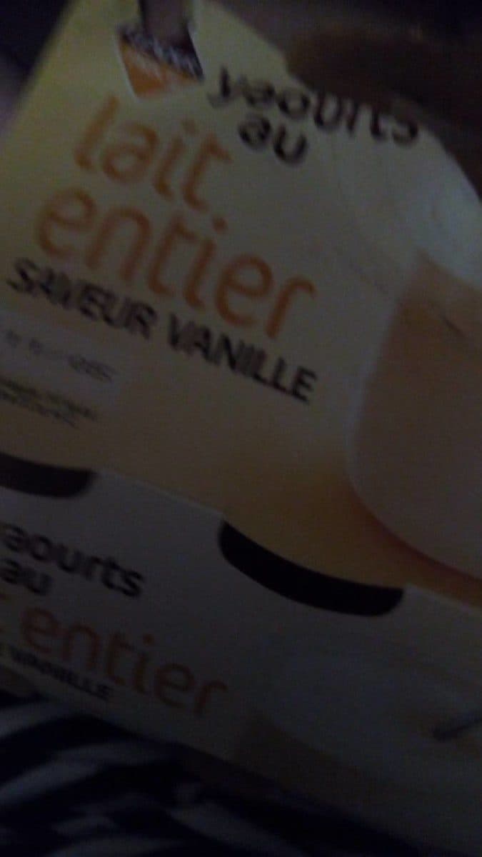 Leader Price Yaourt au lait entier saveur vanille packshot