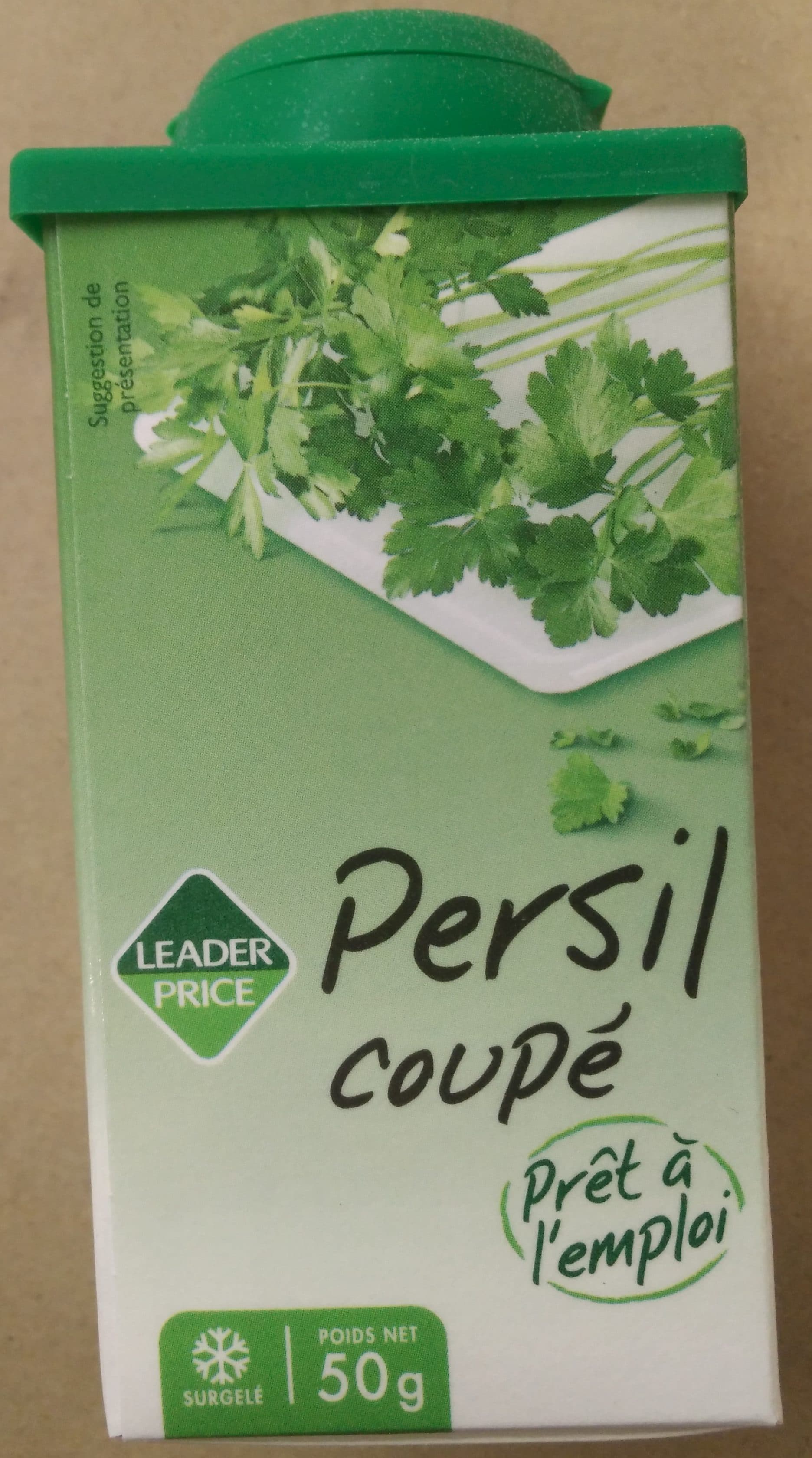 Leader Price Persil coupé packshot