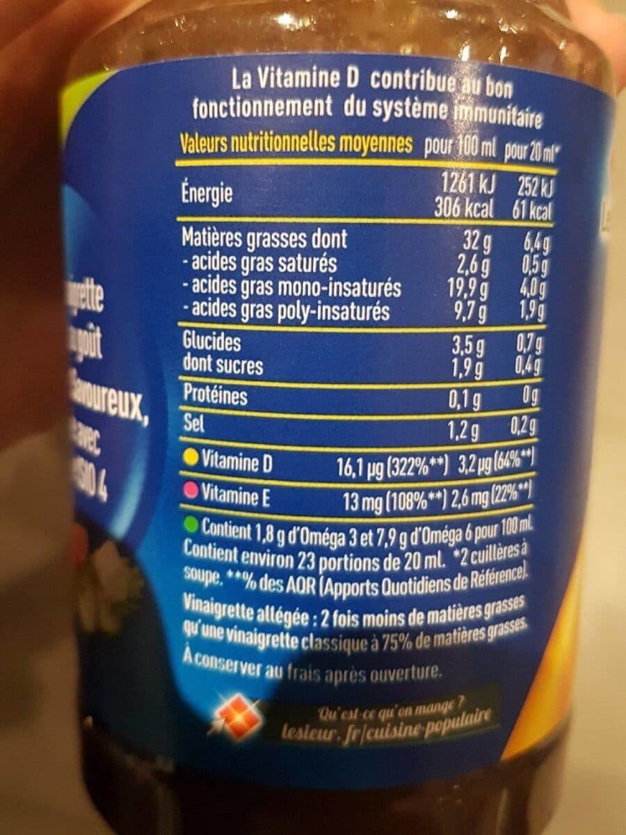Lesieur vinaigrette légère Isio 4 vinaigre balsamique et saveur basilic packshot