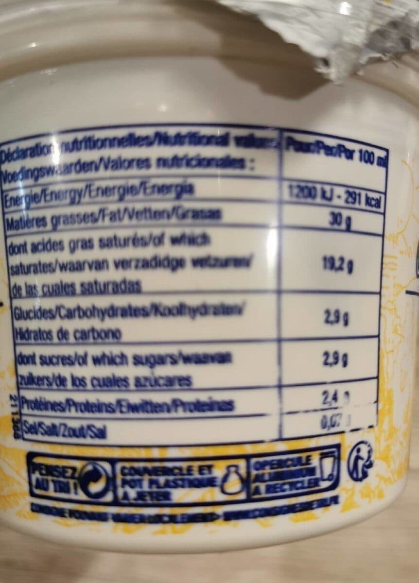 Maîtres Laitiers en Normandie La Crème Fraîche de normandie montebourg packshot