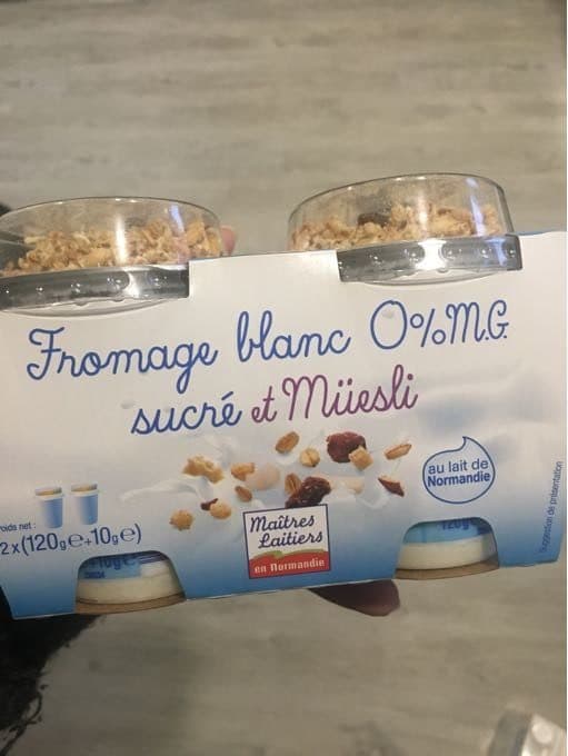 Maitres Laitiers Fromage Blanc 0% Sucre Et Muesli packshot