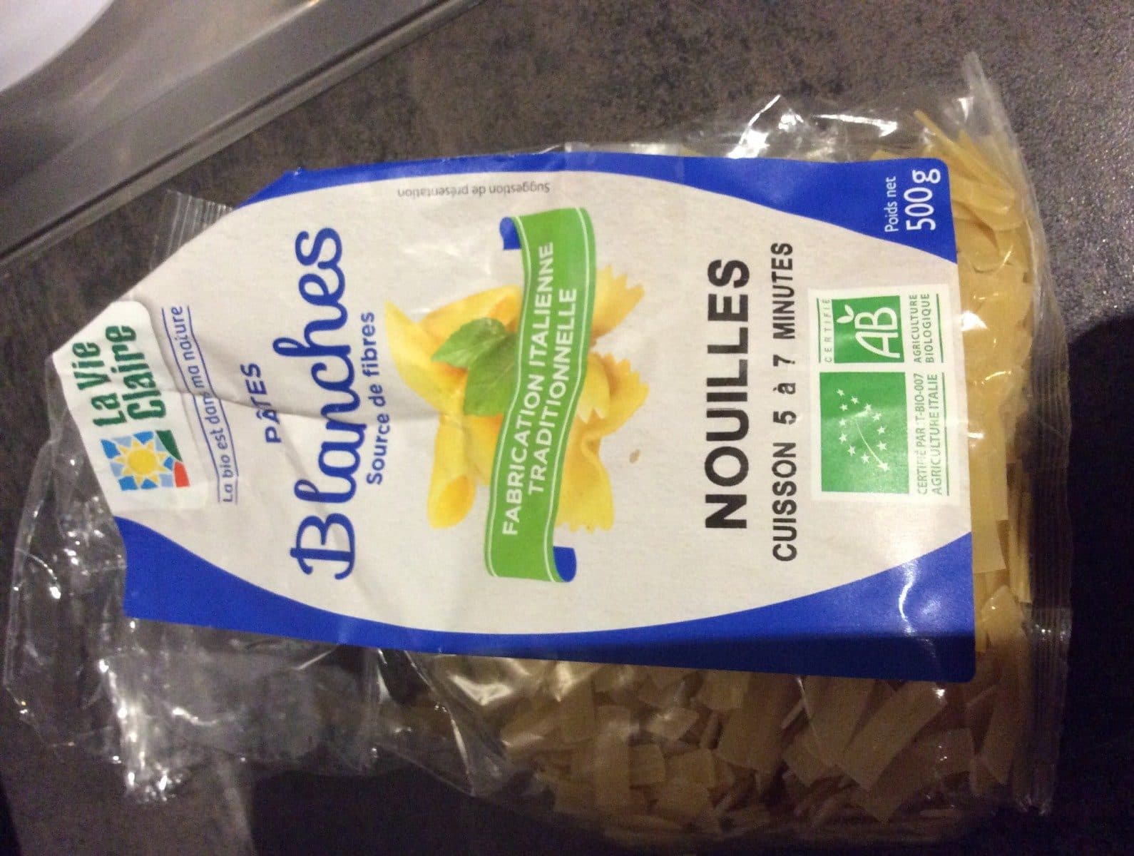 La Vie Claire Pates Blanches Nouilles packshot
