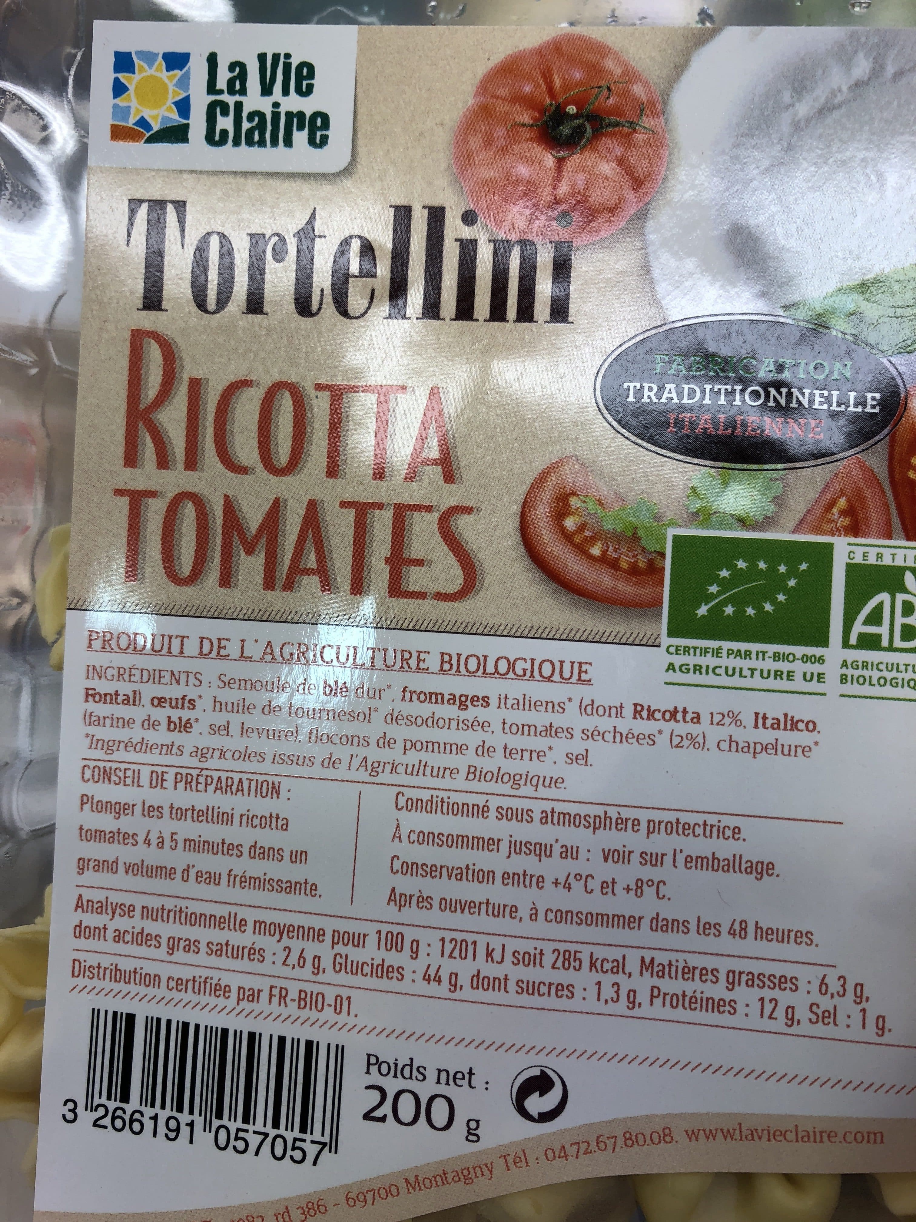 La Vie Claire Tortellini - Ricotta tomates packshot