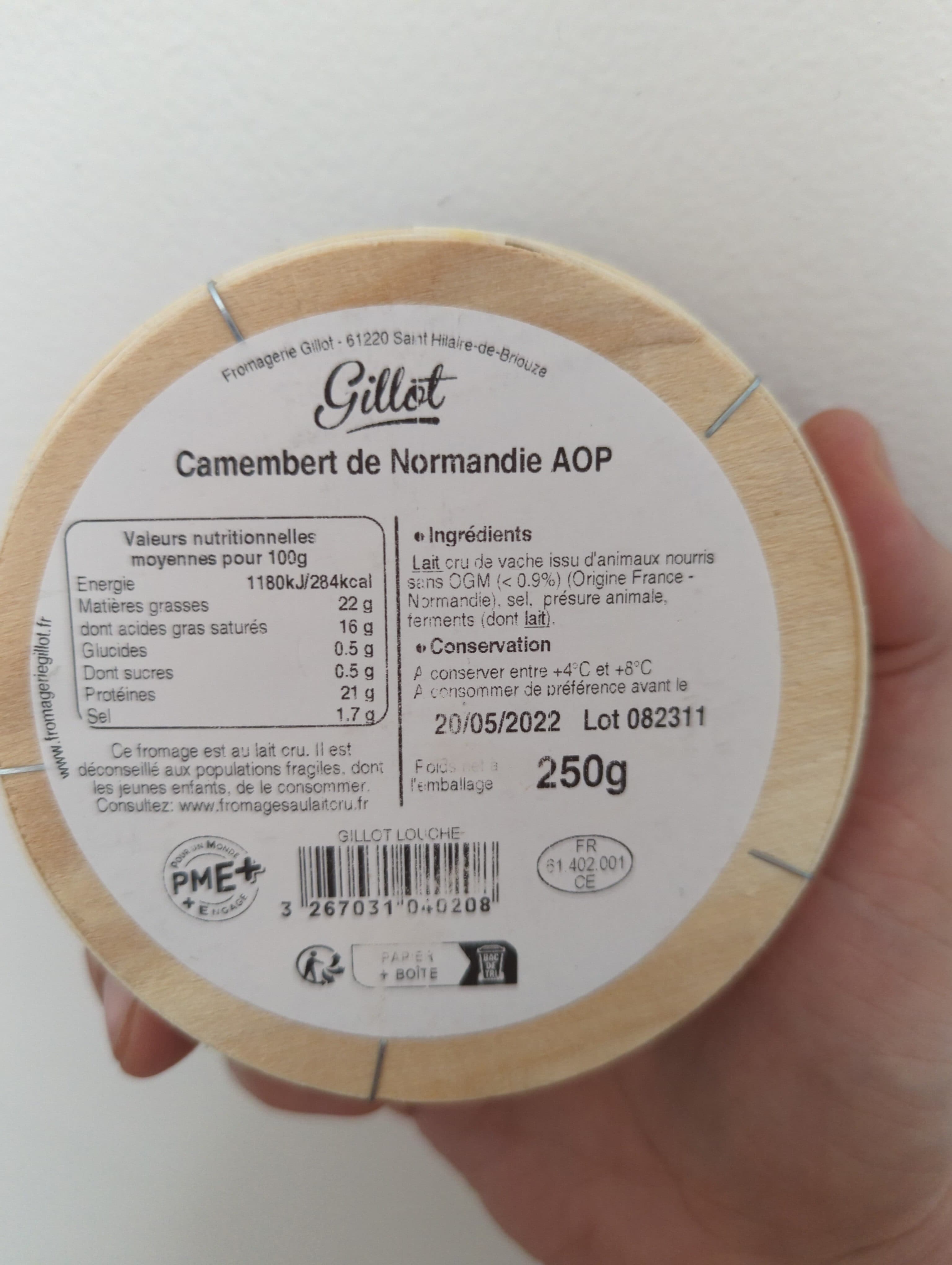 Gillot Camembert de Normandie AOP packshot