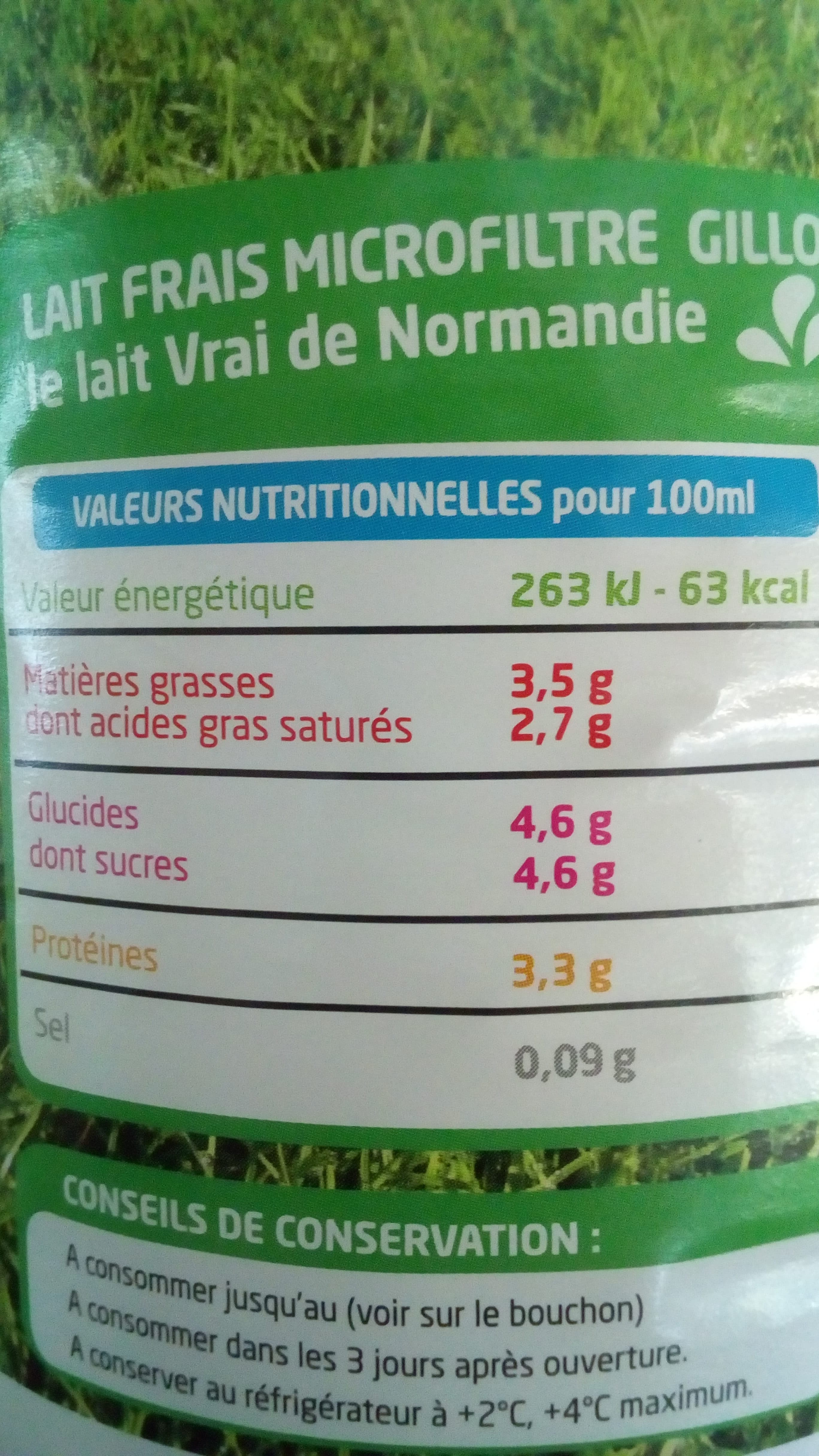 Gillot Lait frais Bio entier packshot