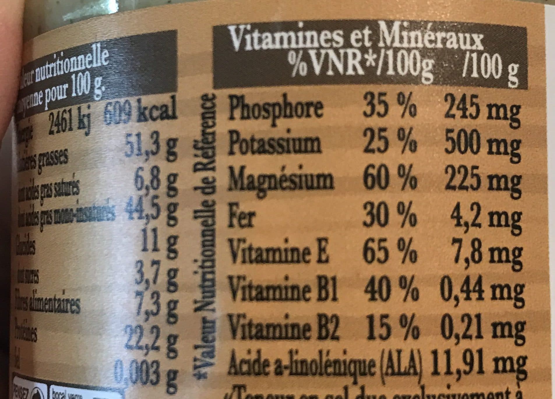 L amandaie Purée fruits secs et graines packshot