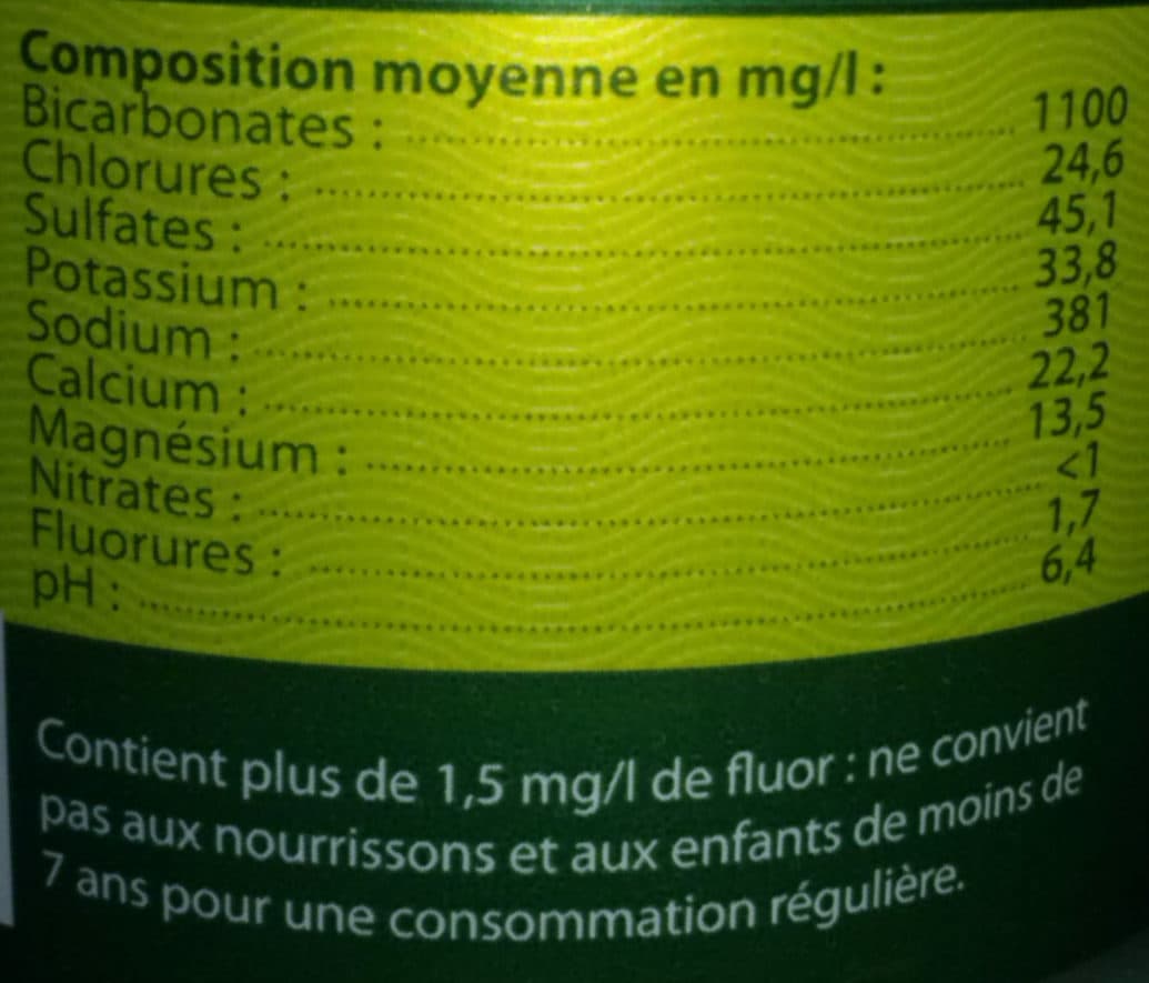 Vals VALS Eau Minérale Naturelle Finement Pétillante 50cl packshot