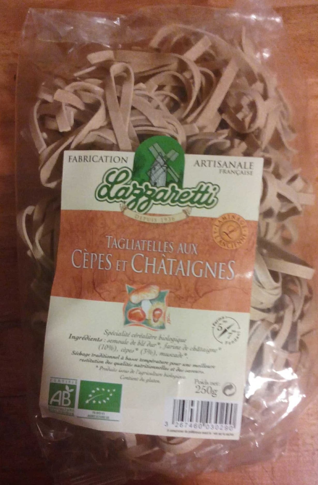 Lazzaretti Tagliatelles aux Cèpes et Châtaignes packshot