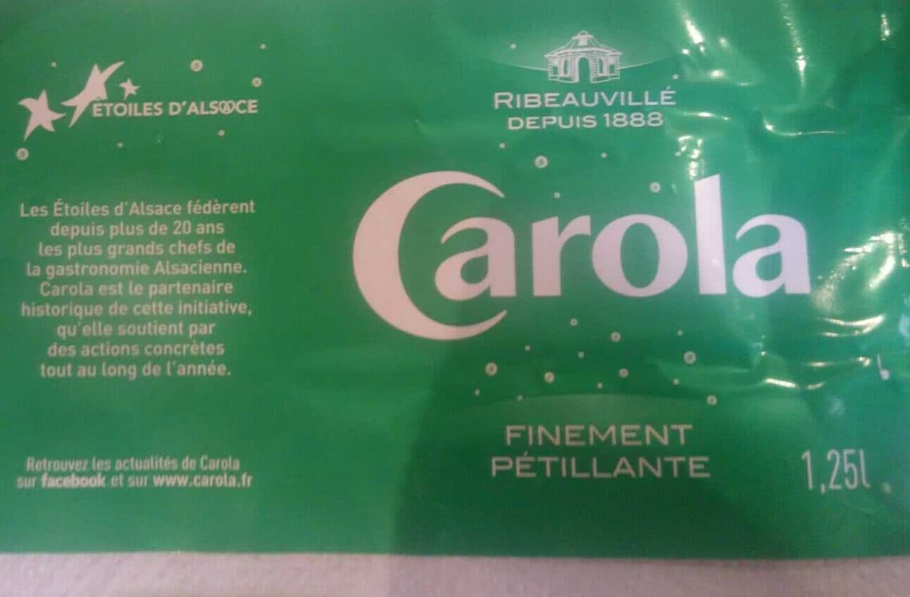 Carola Eau de source finement Pétillante packshot