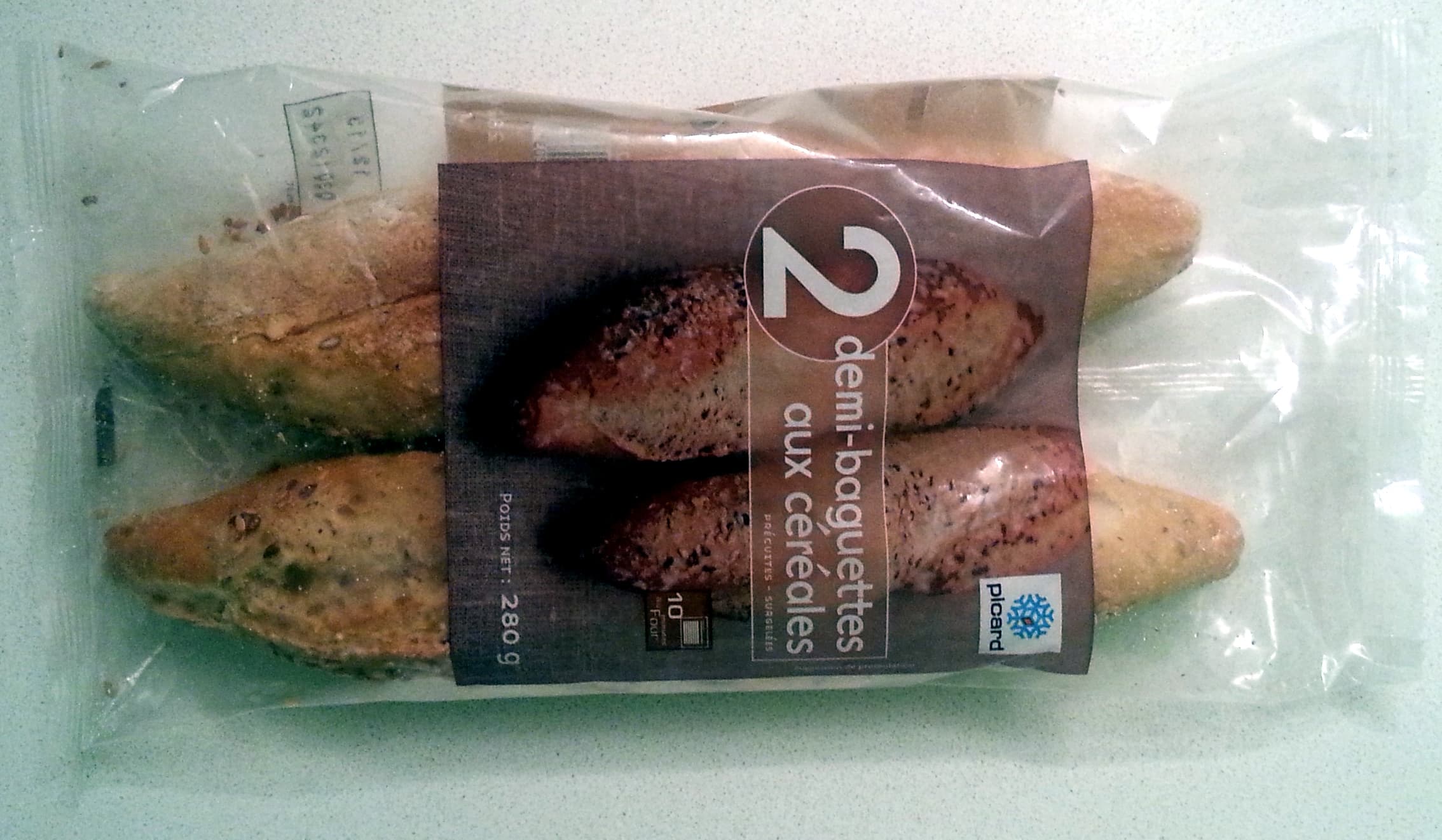Picard 2 demi-baguettes aux céréales packshot