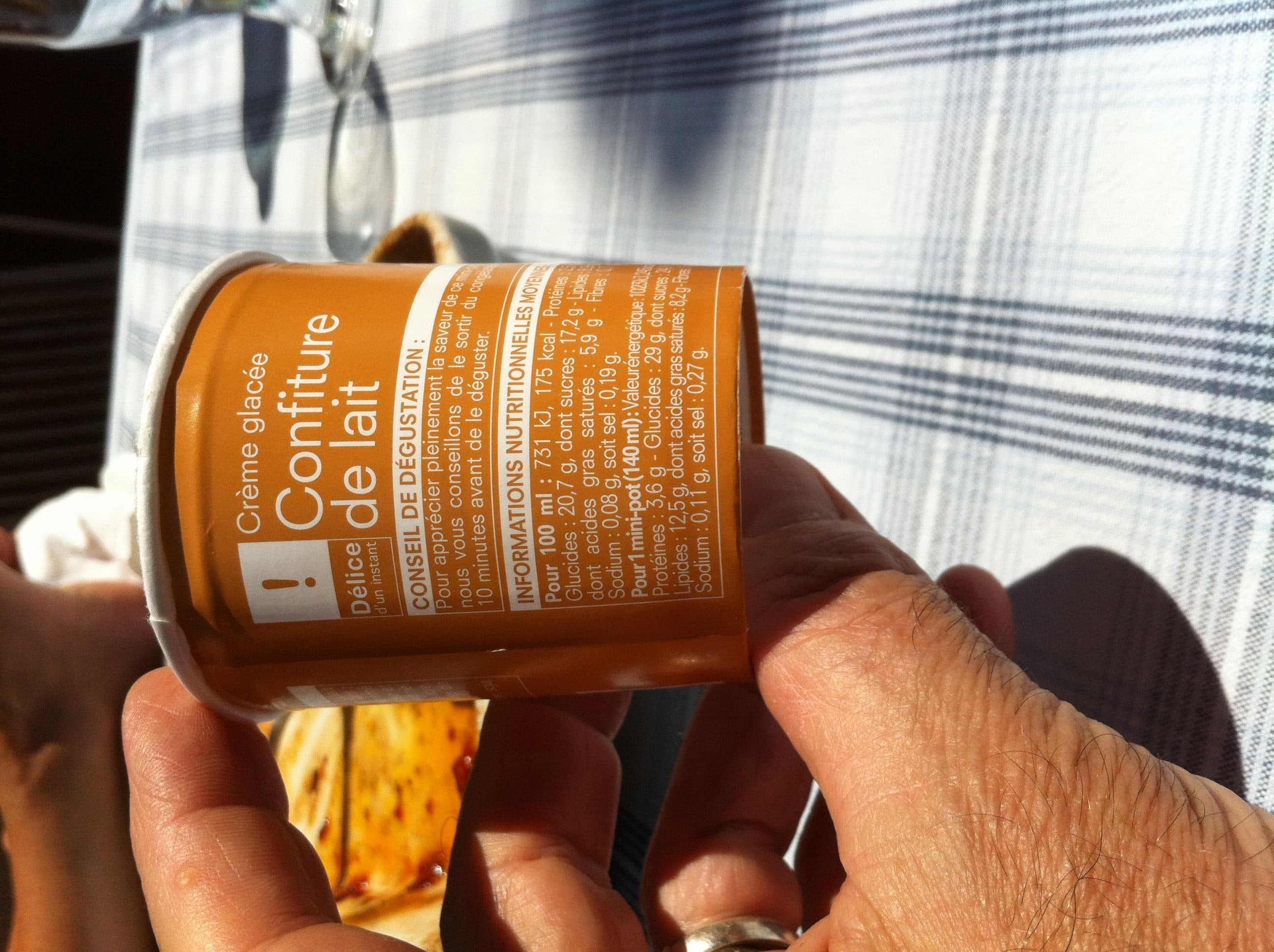 Délice d'un instant Crème glacée Confiture de lait packshot
