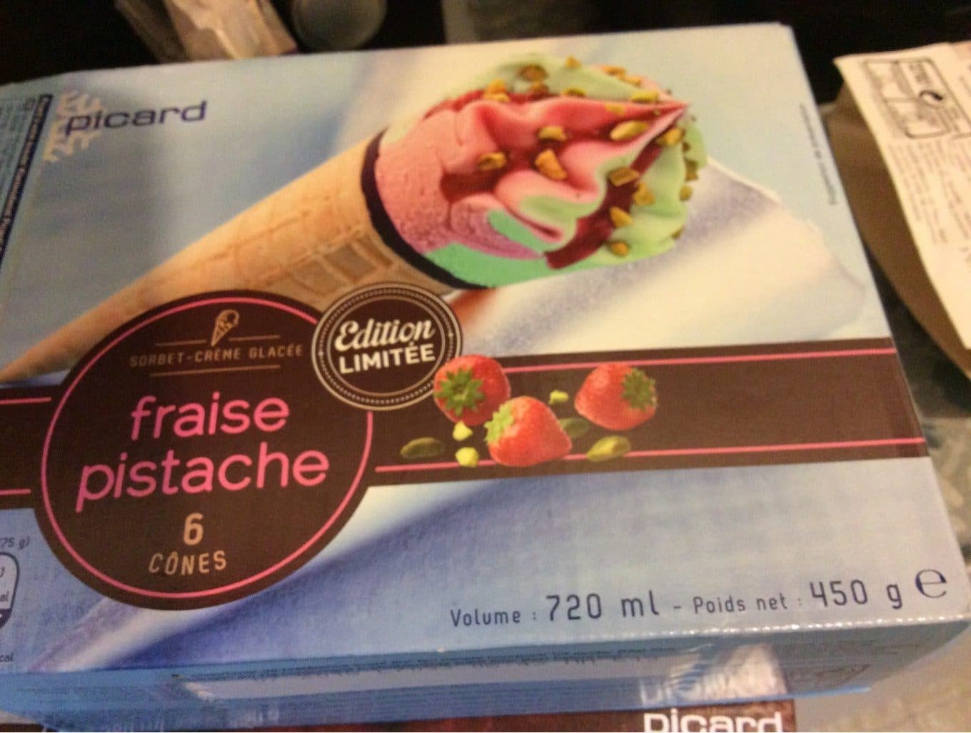 Picard Cones fraise pistache packshot