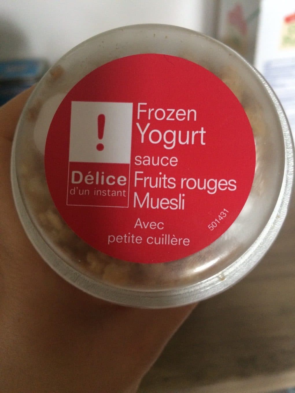 Picard Frozen Yogurt Sauce Fruit Rouges Muesli packshot
