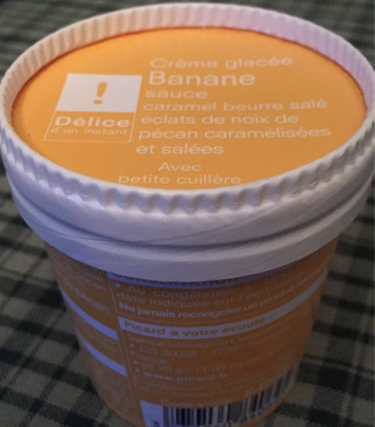 Picard Crème Glacée Banane, Sauce Caramel Beurre Salé, Éclats de Noix de Pécan Caramélisées et Salées packshot