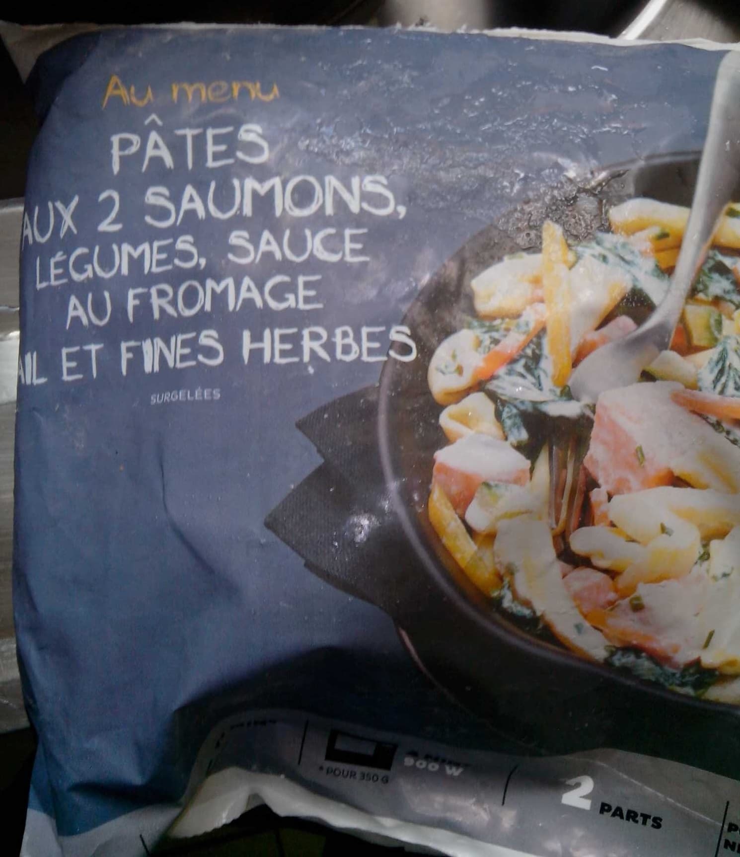 Picard Pâtes aux 2 saumons, légumes, sauce au fromage ail et fines herbes, surgelées packshot