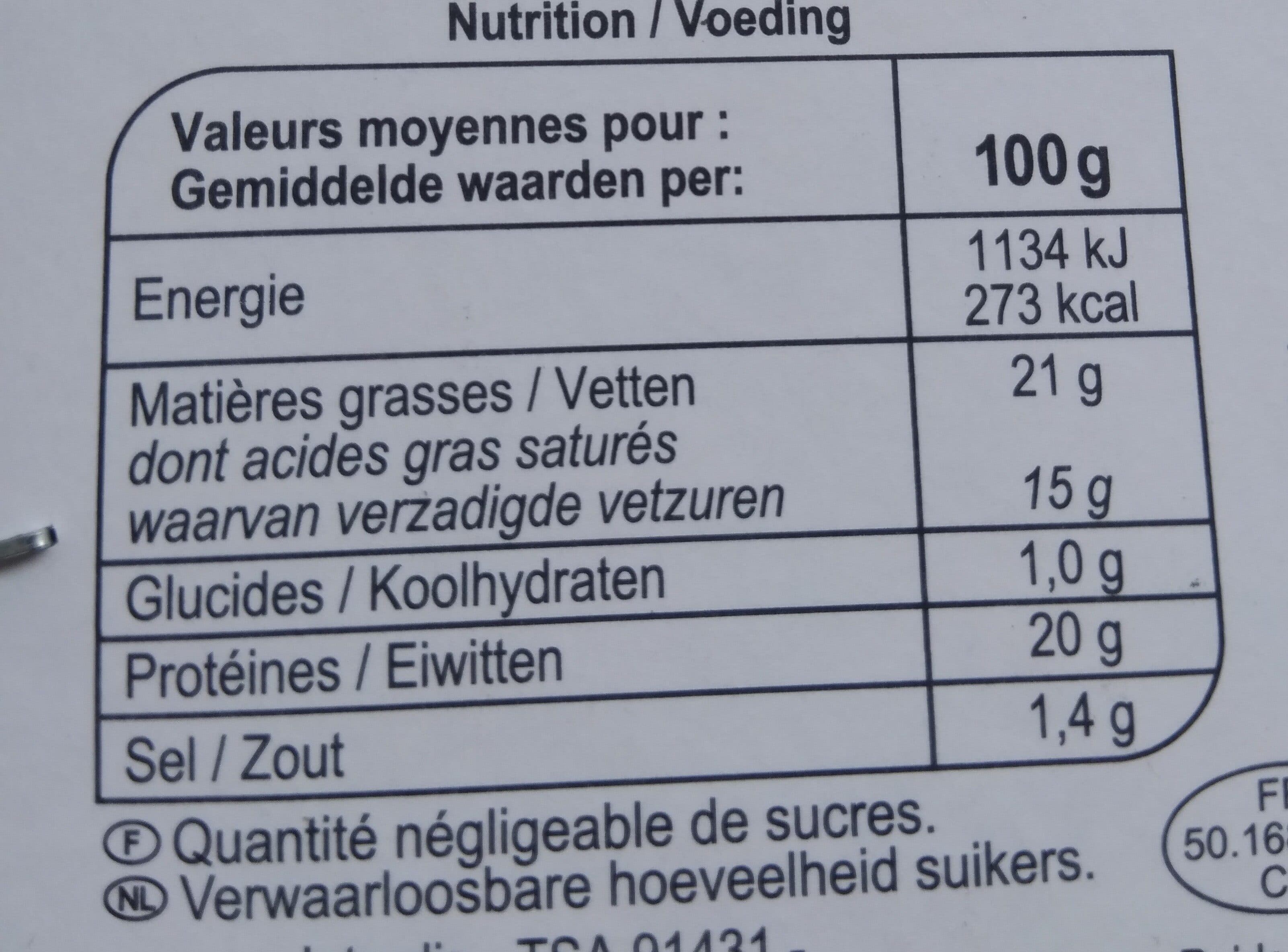 CMI (Carrefour Marchandises Internationales) Le Camembert - Fromage à patte molle au lait pasteurisé packshot