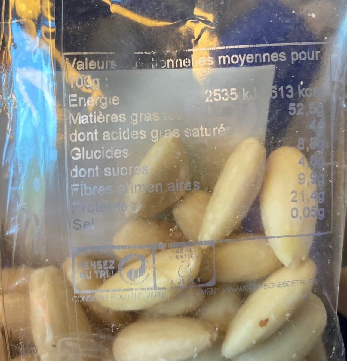 Daco bello Amandes Emondées packshot