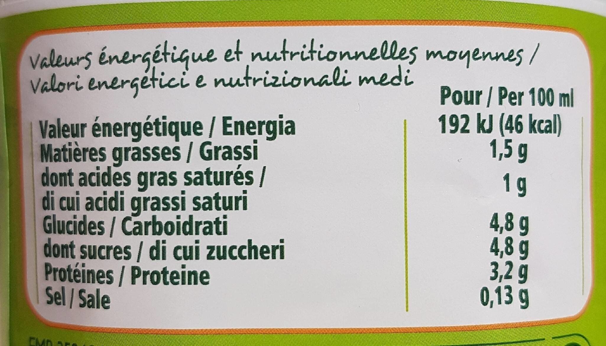Leader Price Lait demi-écrémé sterilisé bio packshot