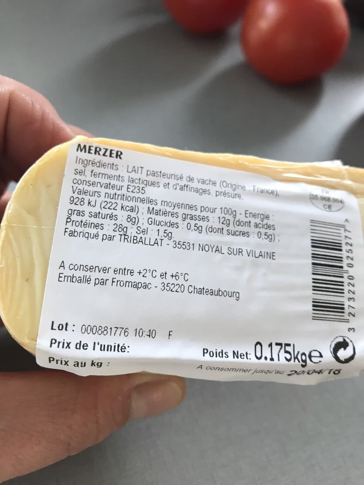Open Food Facts Le MERZER au lait pasteurise, 12%MG packshot