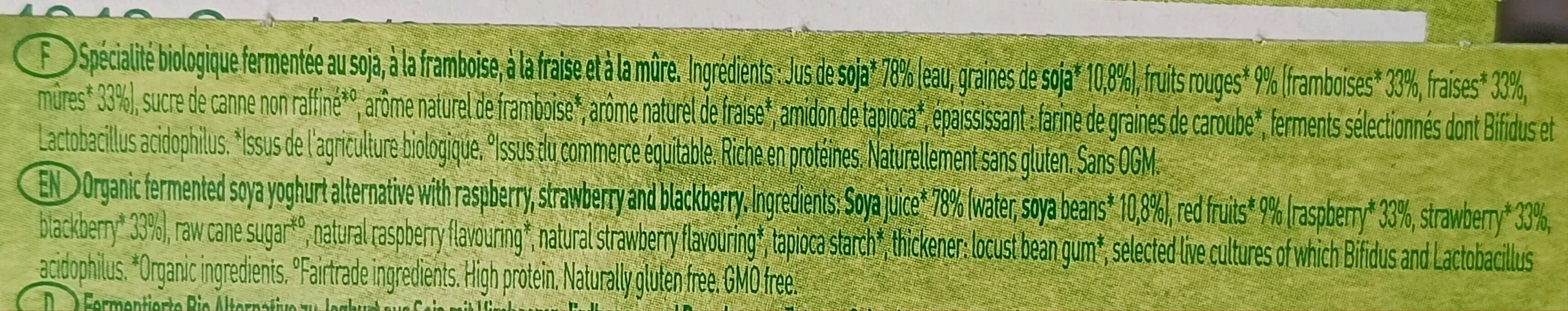 Sojade Spécialité biologique fermentée au soja, à la framboise, à la fraise et à la mure packshot