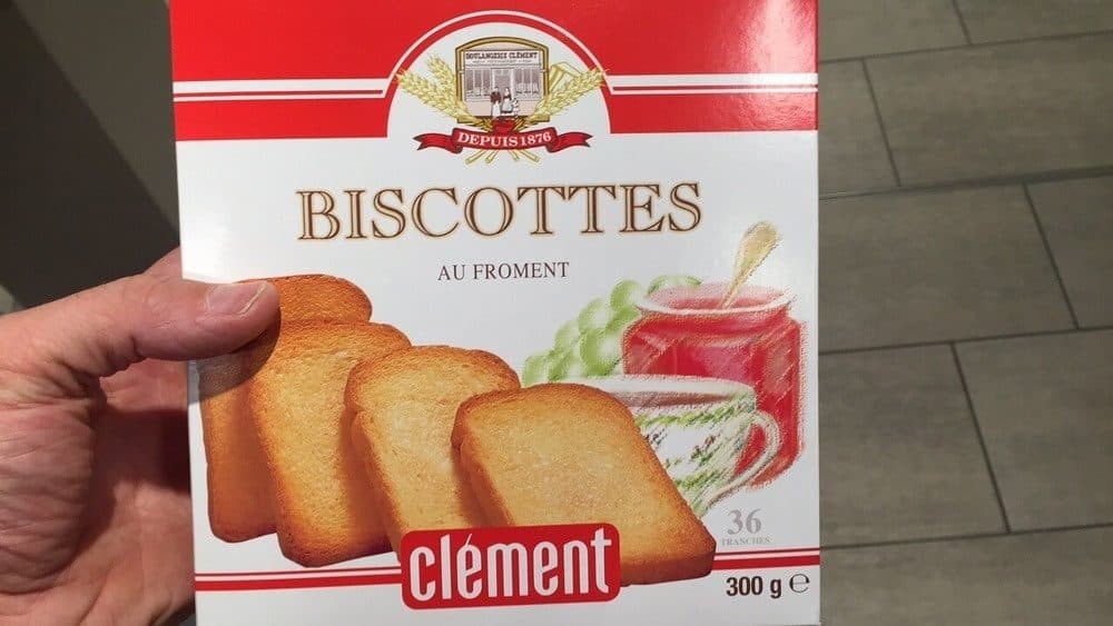 Clément Clement: biscottes, with wheat packshot