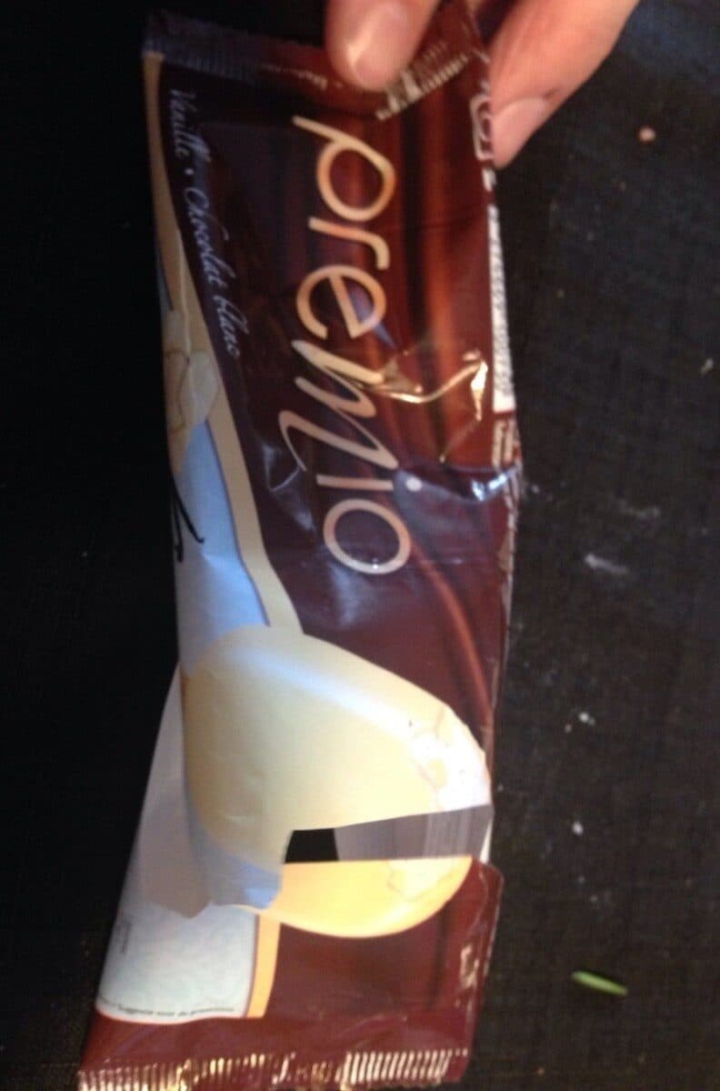 Open Food Facts Premio vanille chocolat blanc packshot