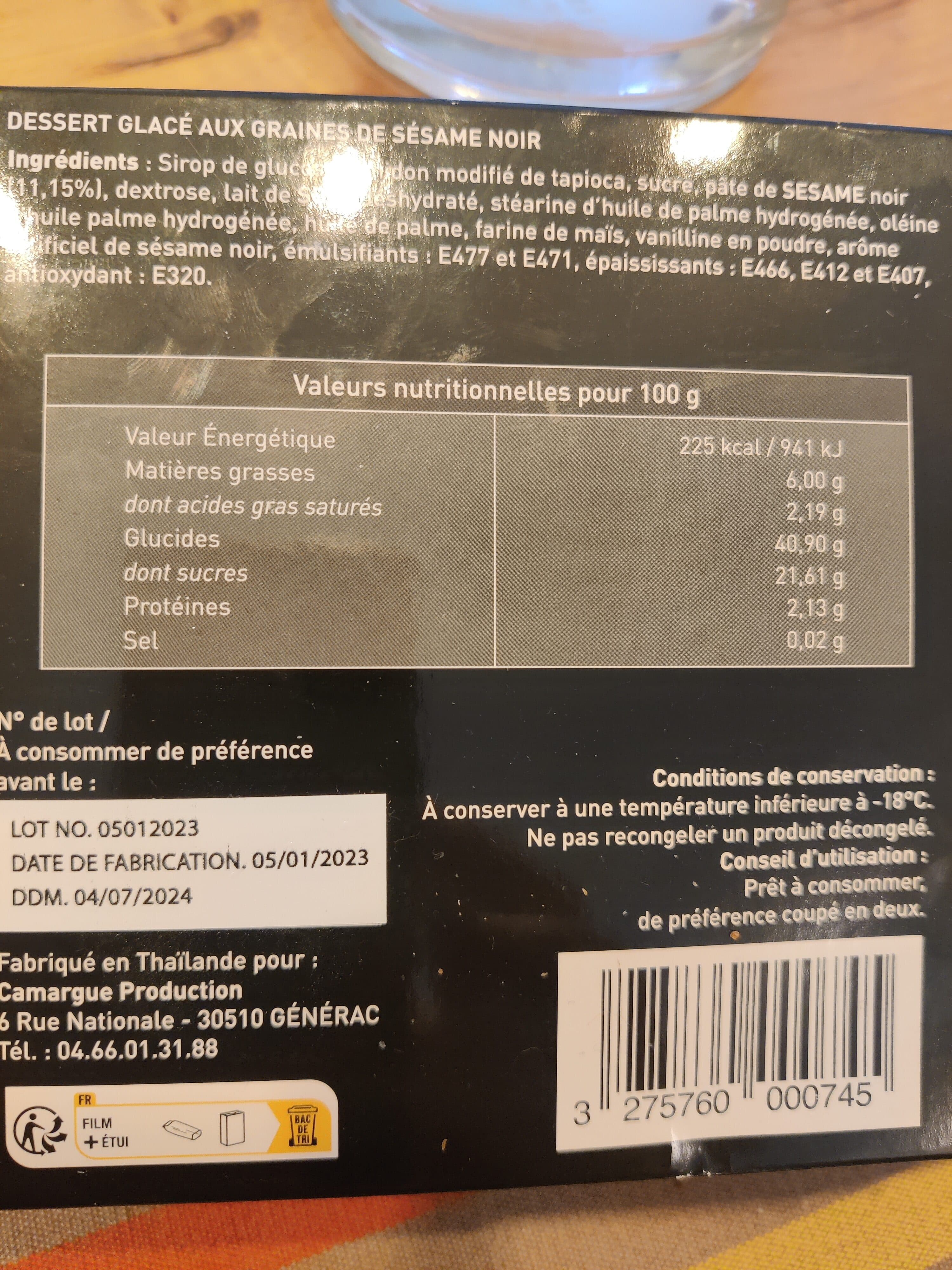 Wei Ming Mochis aux graines de sésame noir packshot